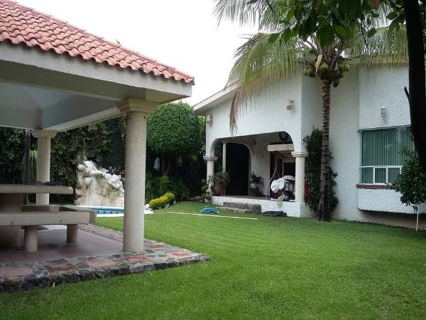 Lomas de Cocoyoc,Morelos,4 Recámaras Recámaras,Casa,1211,venta casas,piscina,bienes raices,inmobiliaria
